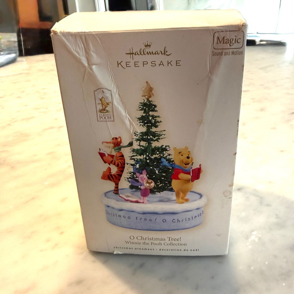 Hallmark 2008 Winnie the Pooh O Christmas‎ Tree Musical Motion Ornament Ken Crow